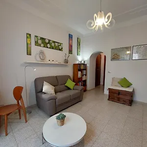 C R A Zy For Rhome Appartement